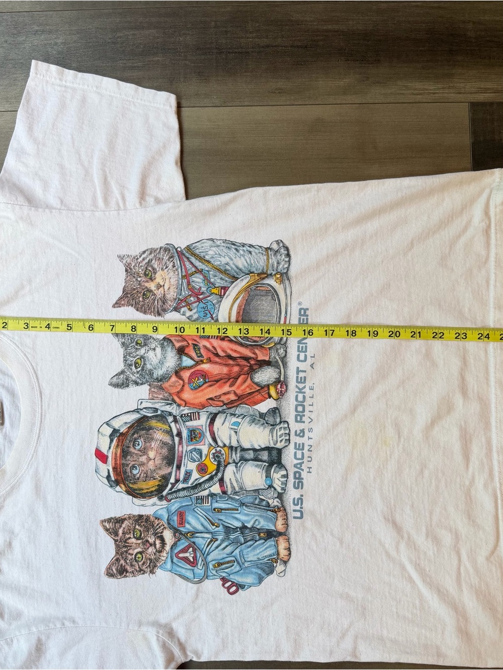 Vintage Y2K Prints Of Tails Kennedy Space Center Cat T-Shirt Size Medium AOP - Picture 5 of 7